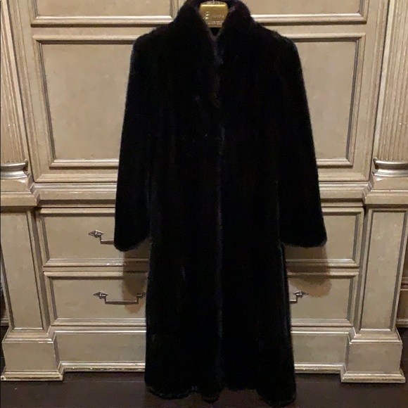 Neiman Marcus Jackets & Blazers - NEIMAN MARCUS NATURAL ADKINS RANCH MINK COAT